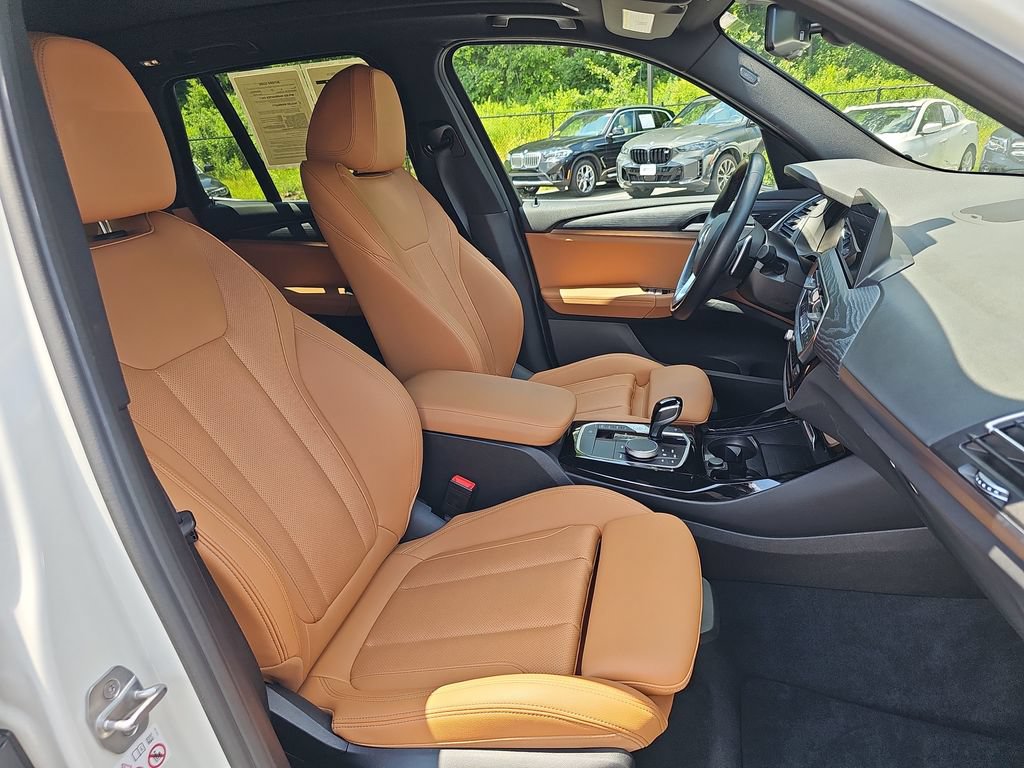 Certified 2024 BMW X3 xDrive30i w/ Convenience Package w/ZPA AWD/4WD image 11
