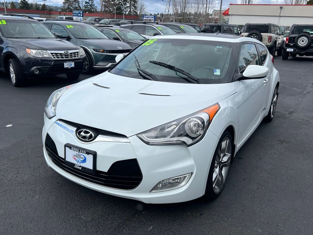 Used 2015 Hyundai Veloster Base w/ Option Group 03 image 3