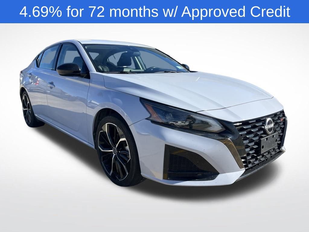 Used 2023 Nissan Altima 2.5 SR
