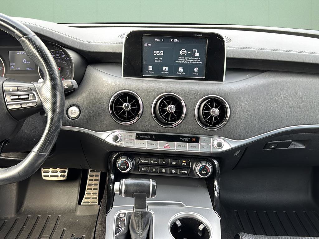 Used 2020 Kia Stinger GT image 22