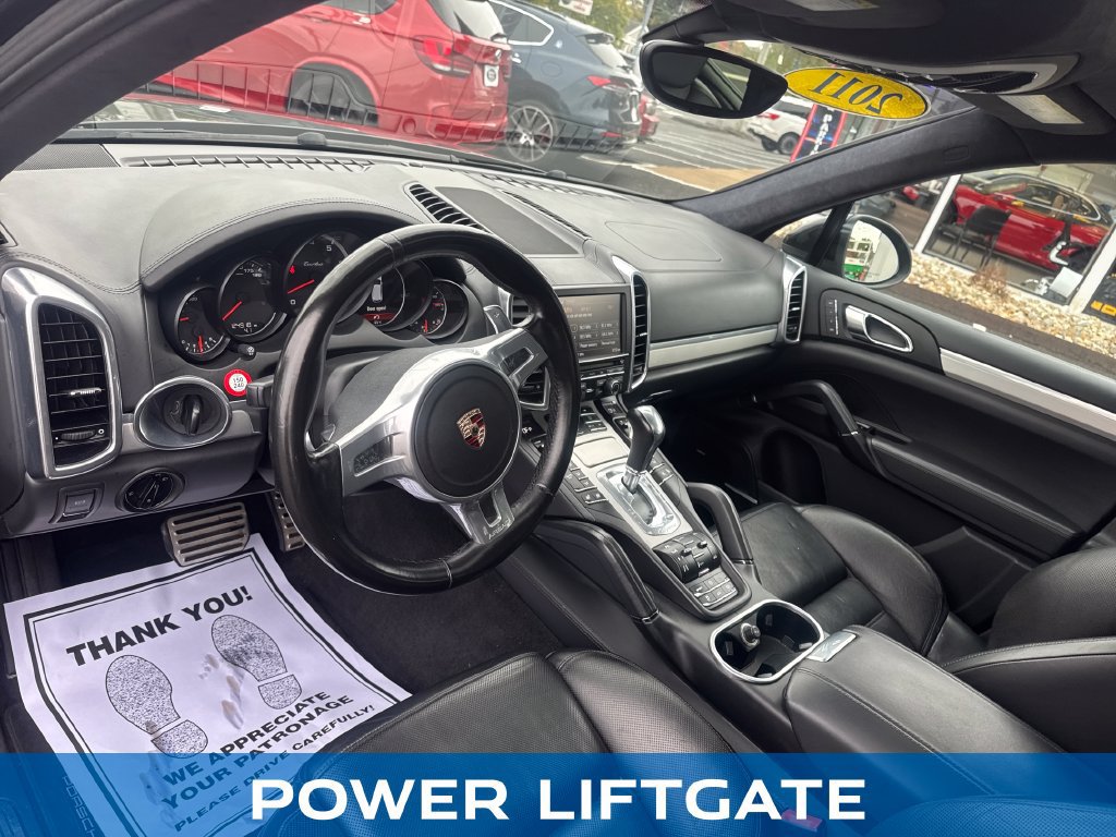 Used 2011 Porsche Cayenne Turbo AWD/4WD image 13