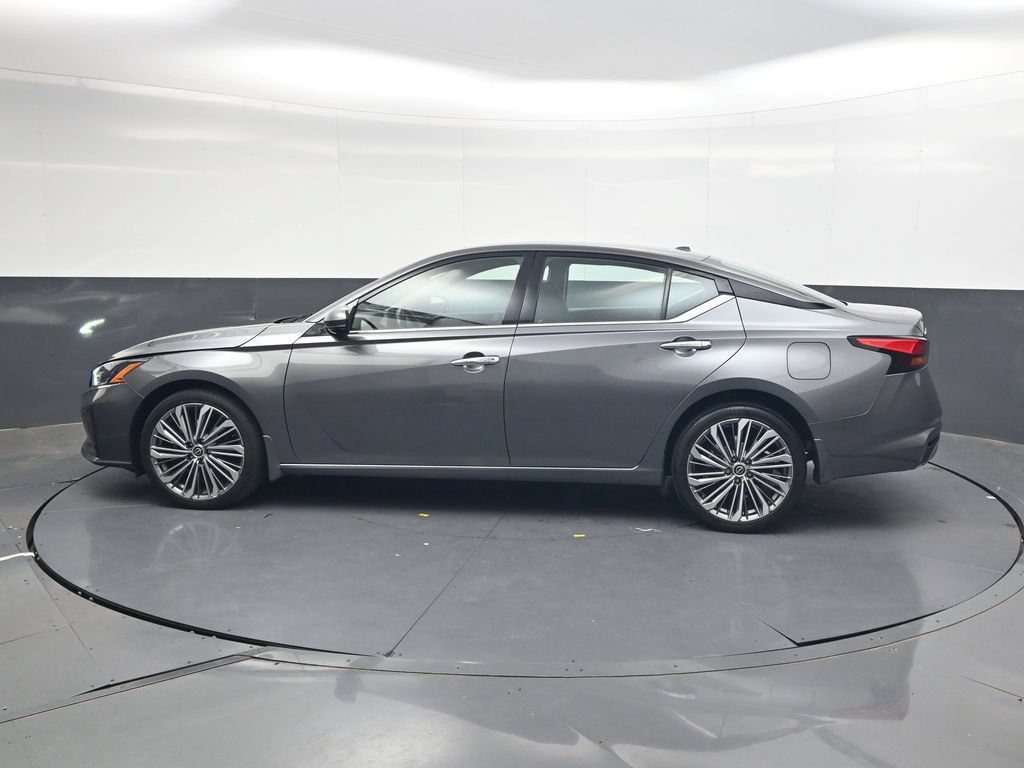 Certified 2023 Nissan Altima 2.5 SL AWD/4WD image 11