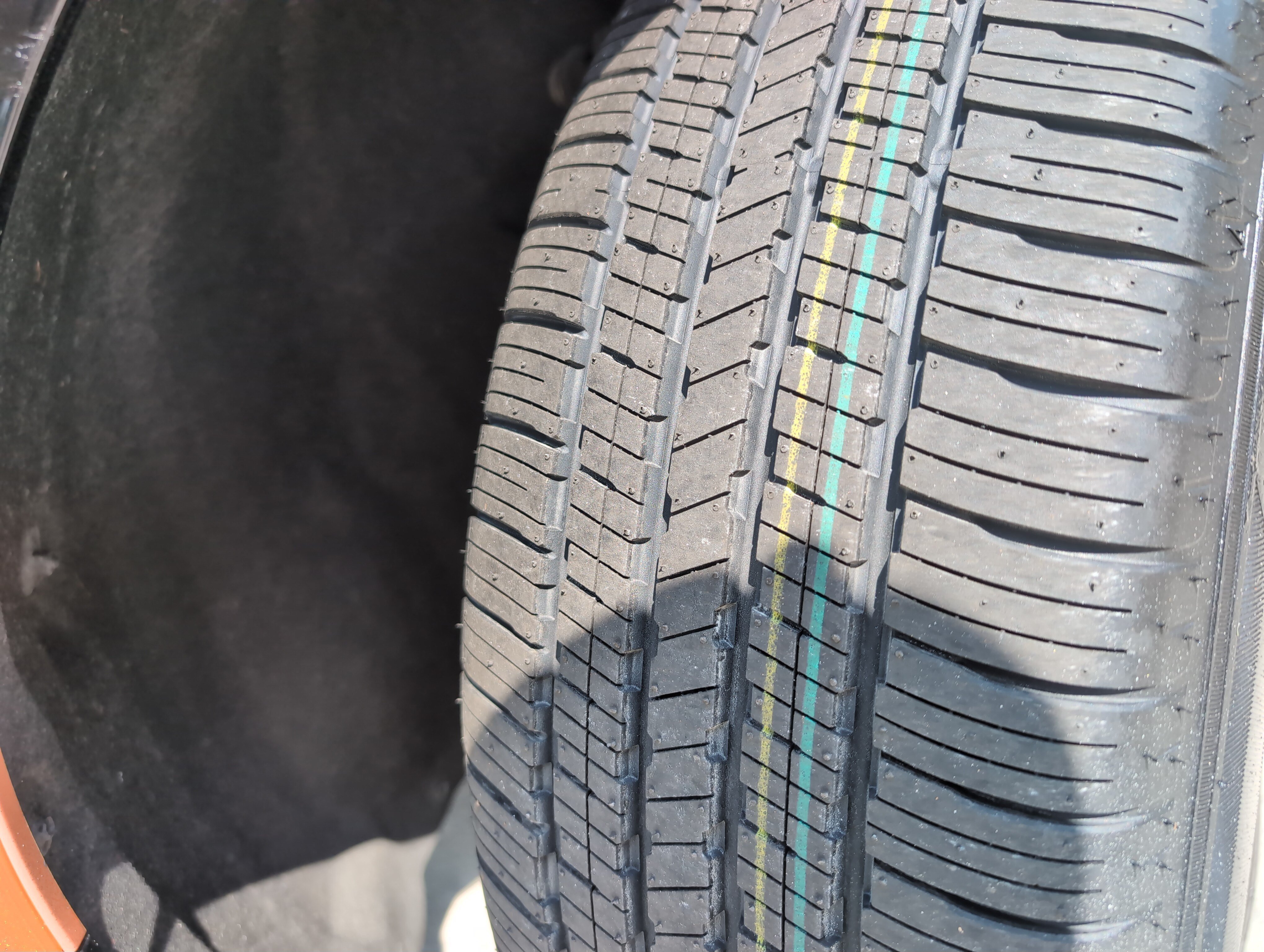Used 2024 Chrysler Pacifica Touring-L FWD image 12