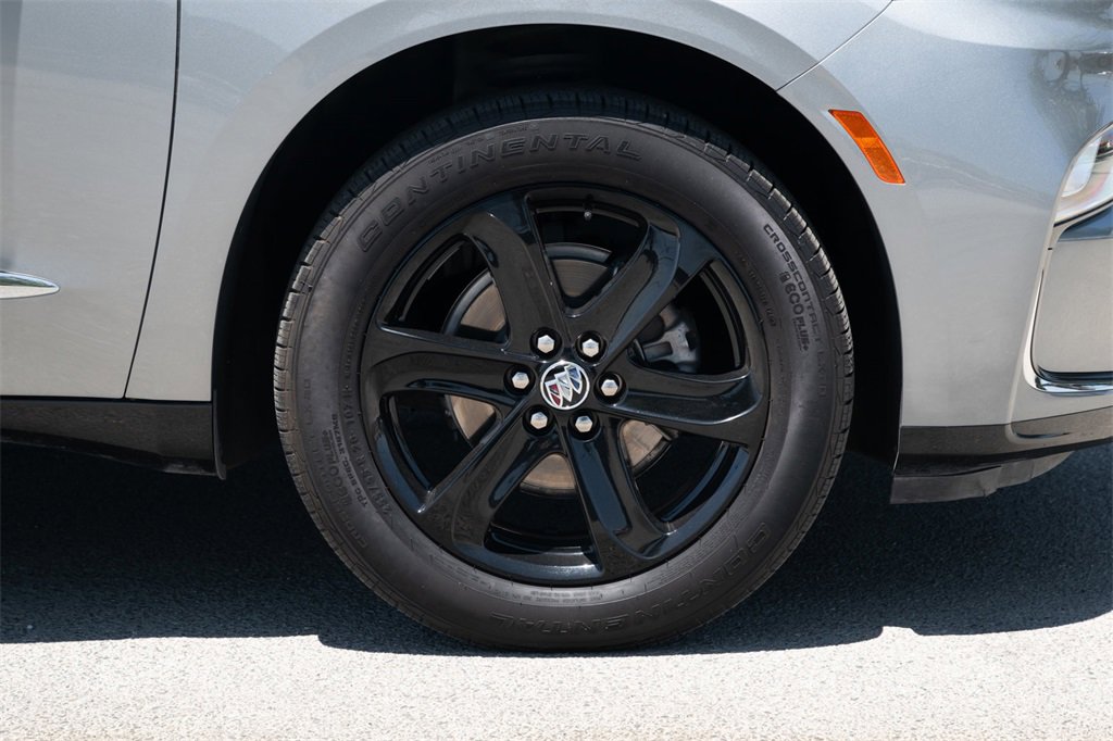 Used 2024 Buick Enclave Essence w/ Sport Touring Edition image 11