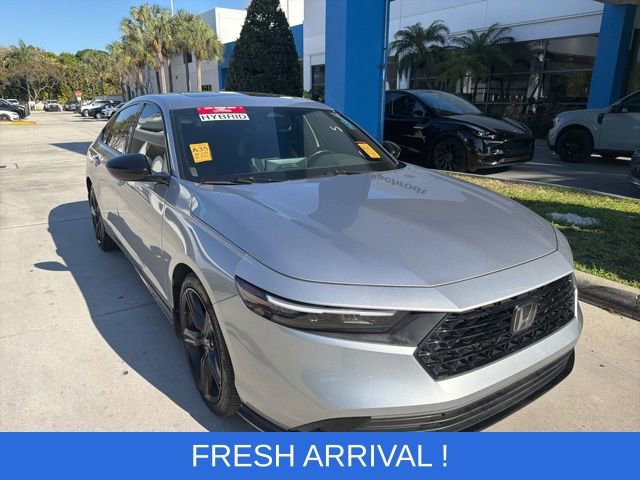 Used 2023 Honda Accord Sport image 11