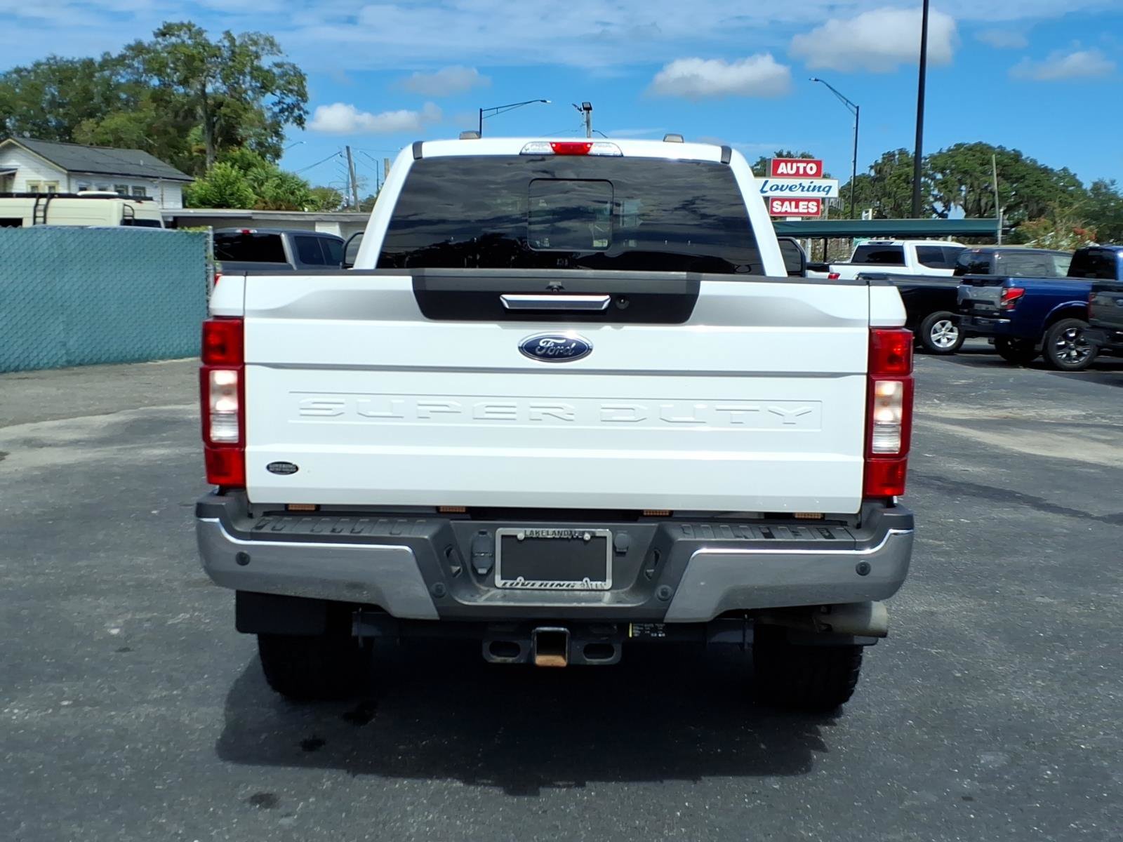 Used 2020 Ford F350 Lariat w/ Snow Plow Prep Package AWD/4WD image 4