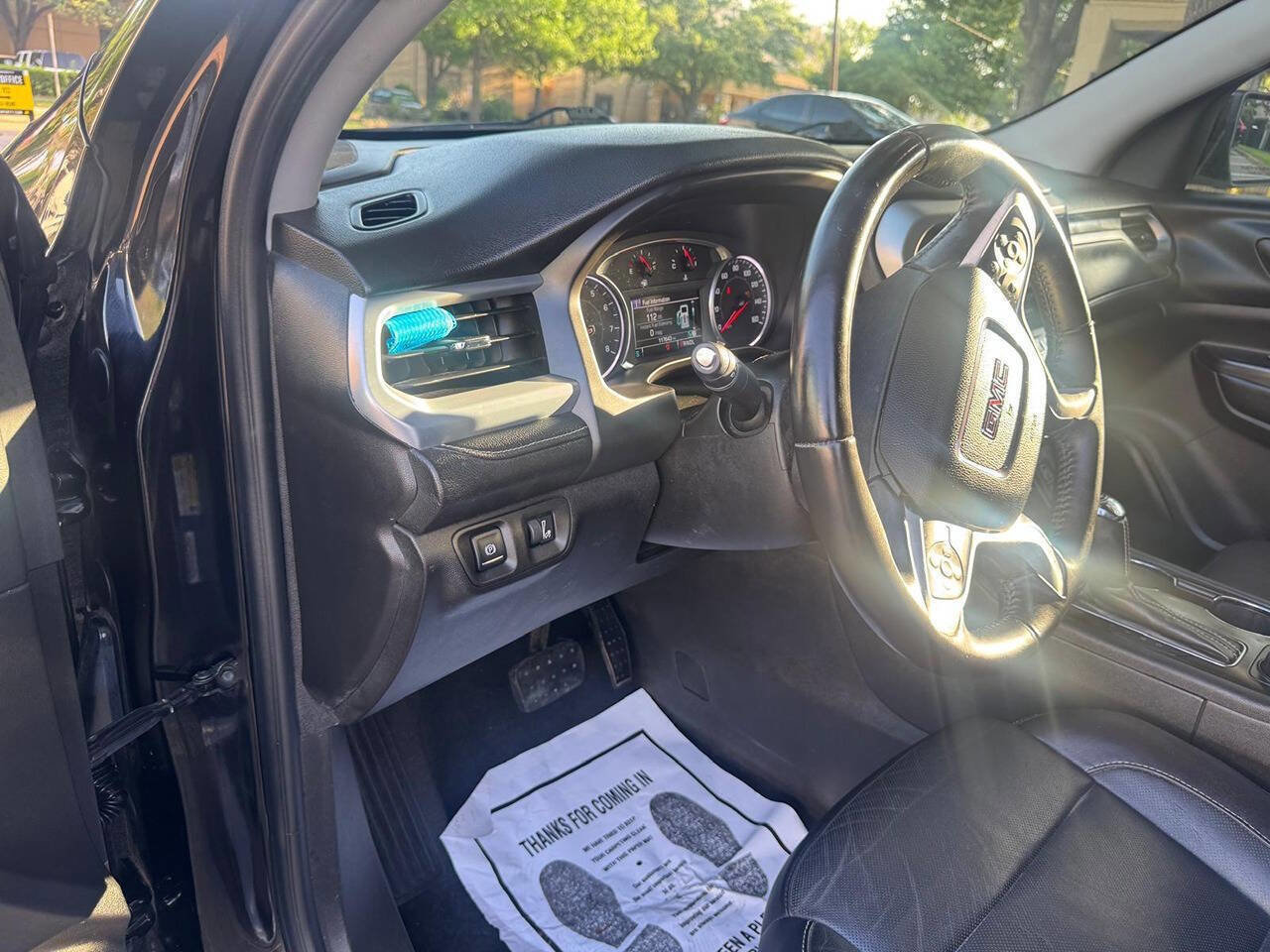 Used 2018 GMC Acadia SLT FWD image 29