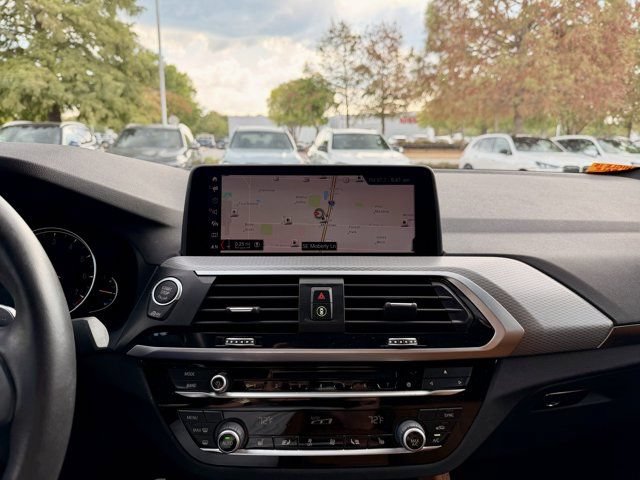 Used 2019 BMW X4 xDrive30i w/ Executive Package AWD/4WD image 4