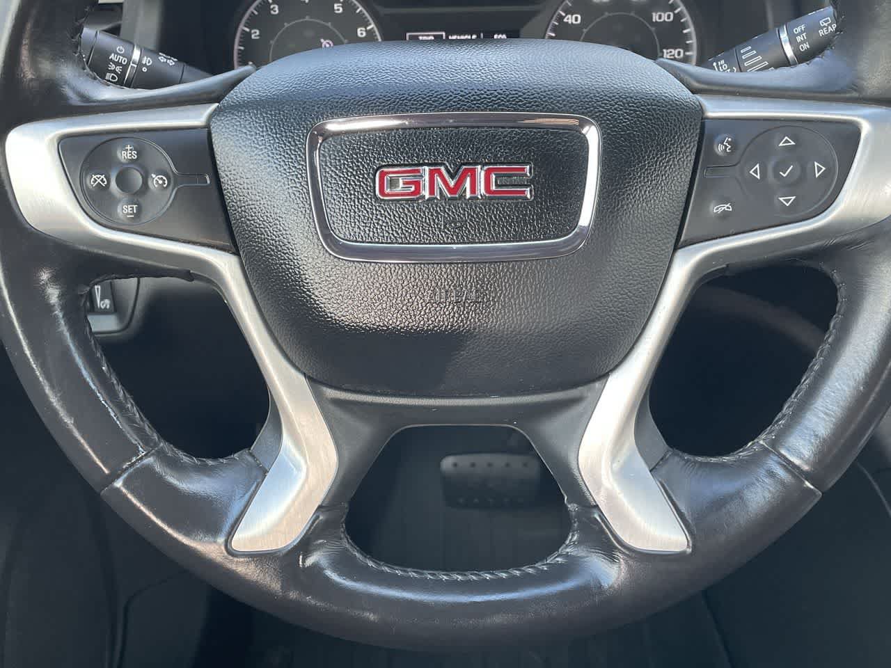 Used 2019 GMC Acadia SLE AWD/4WD image 18