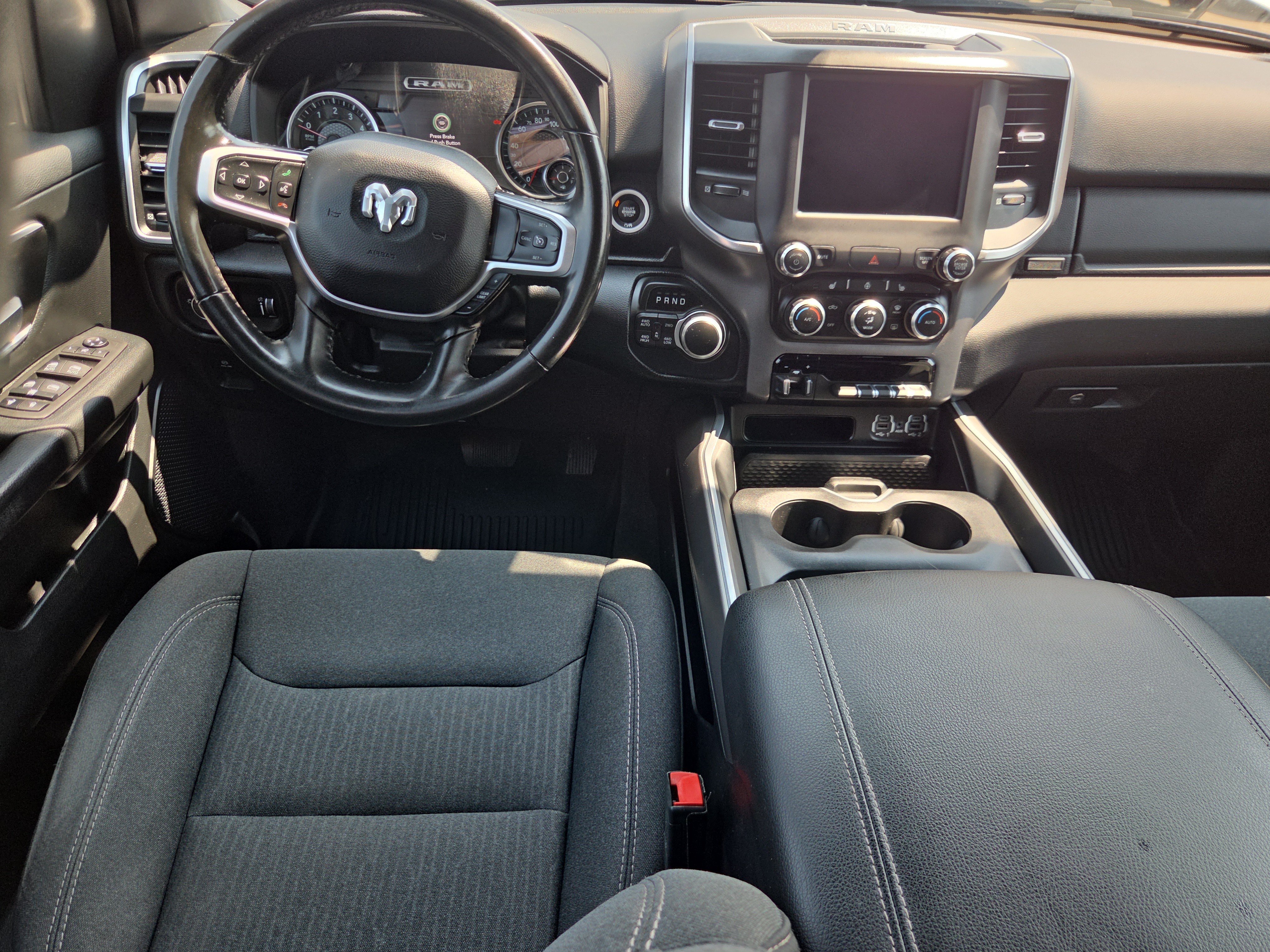 Used 2021 RAM 1500 Big Horn AWD/4WD image 3