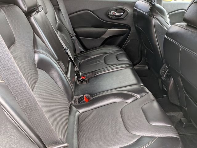 Used 2021 Jeep Cherokee Latitude Lux image 29