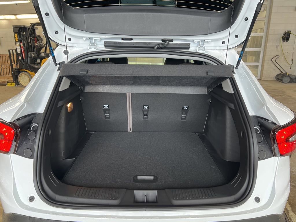 New 2026 Chevrolet Trax ACTIV w/ Driver Confidence Package image 6