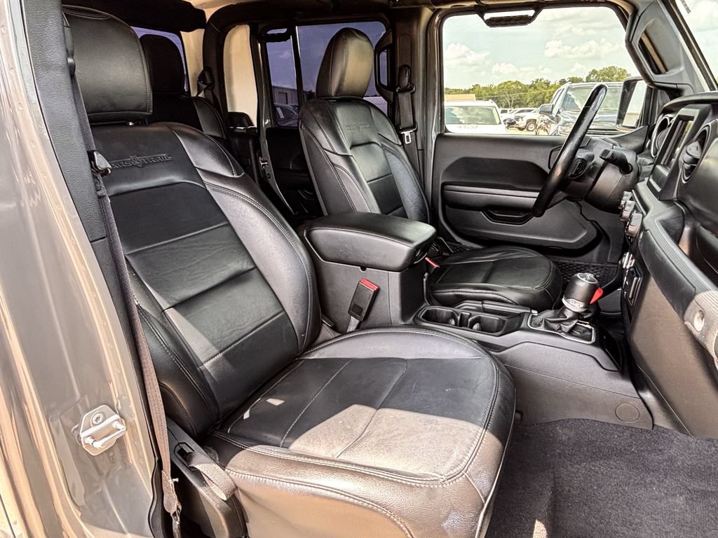Used 2021 Jeep Gladiator Sport AWD/4WD image 27