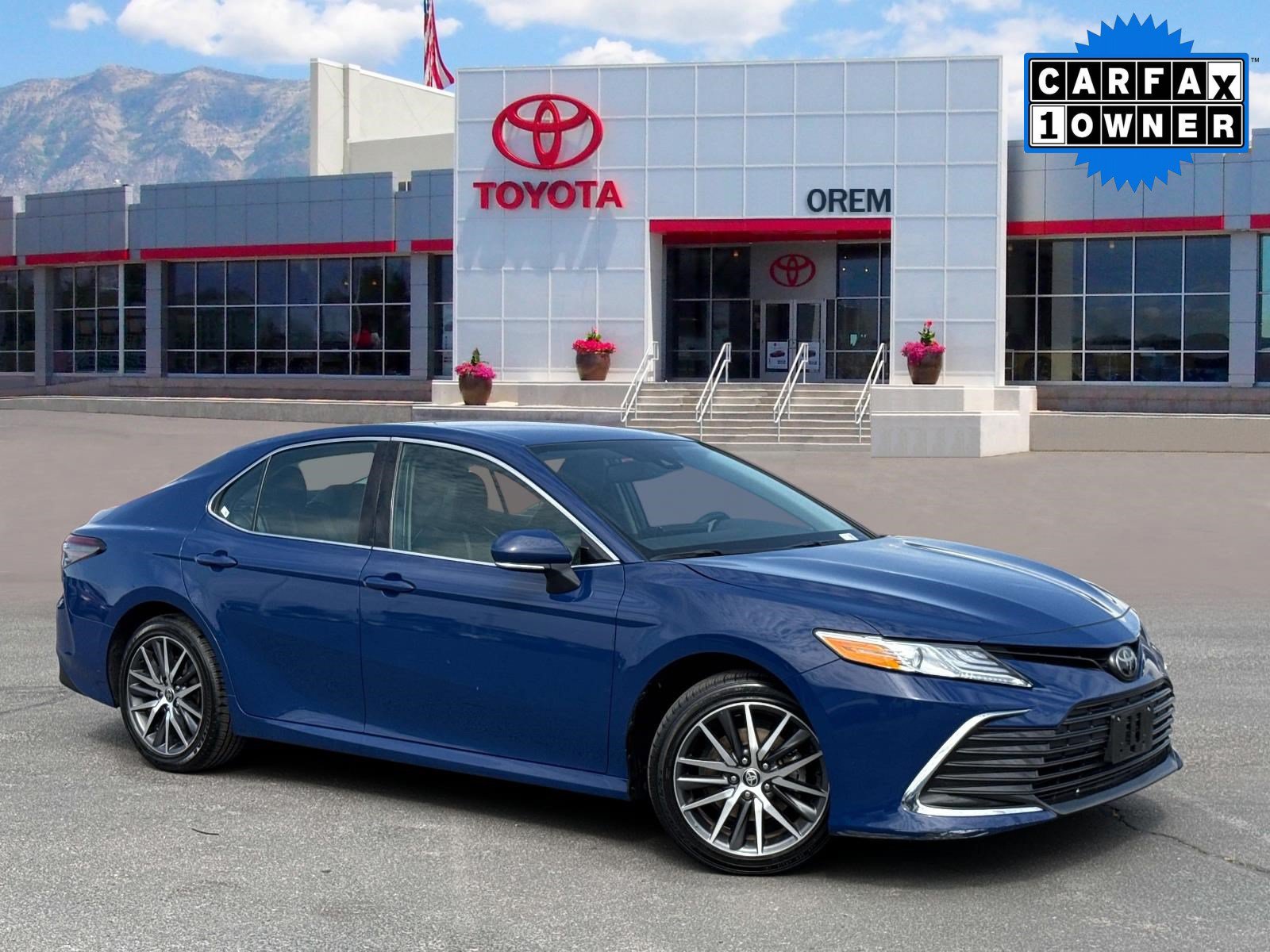 Used 2024 Toyota Camry XLE w/ Cold Weather Package