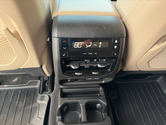 Used 2021 Jeep Grand Cherokee L Limited w/ Trailer Tow Group (B) image 13