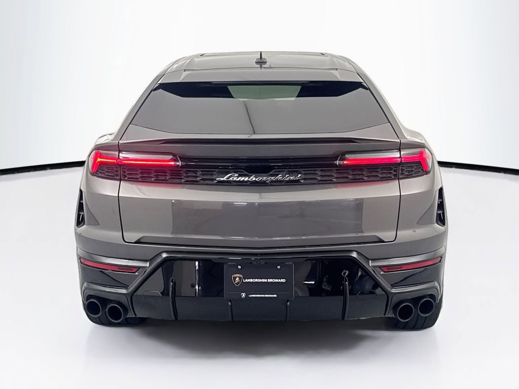 Used 2025 Lamborghini Urus SE image 6