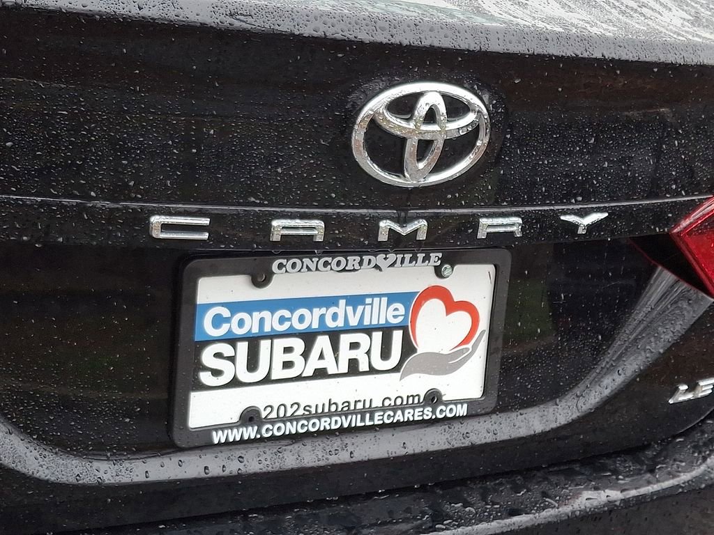 Used 2022 Toyota Camry LE image 29