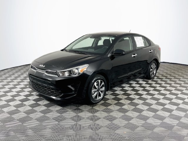 Used 2023 Kia Rio S w/ Technology Package FWD image 4