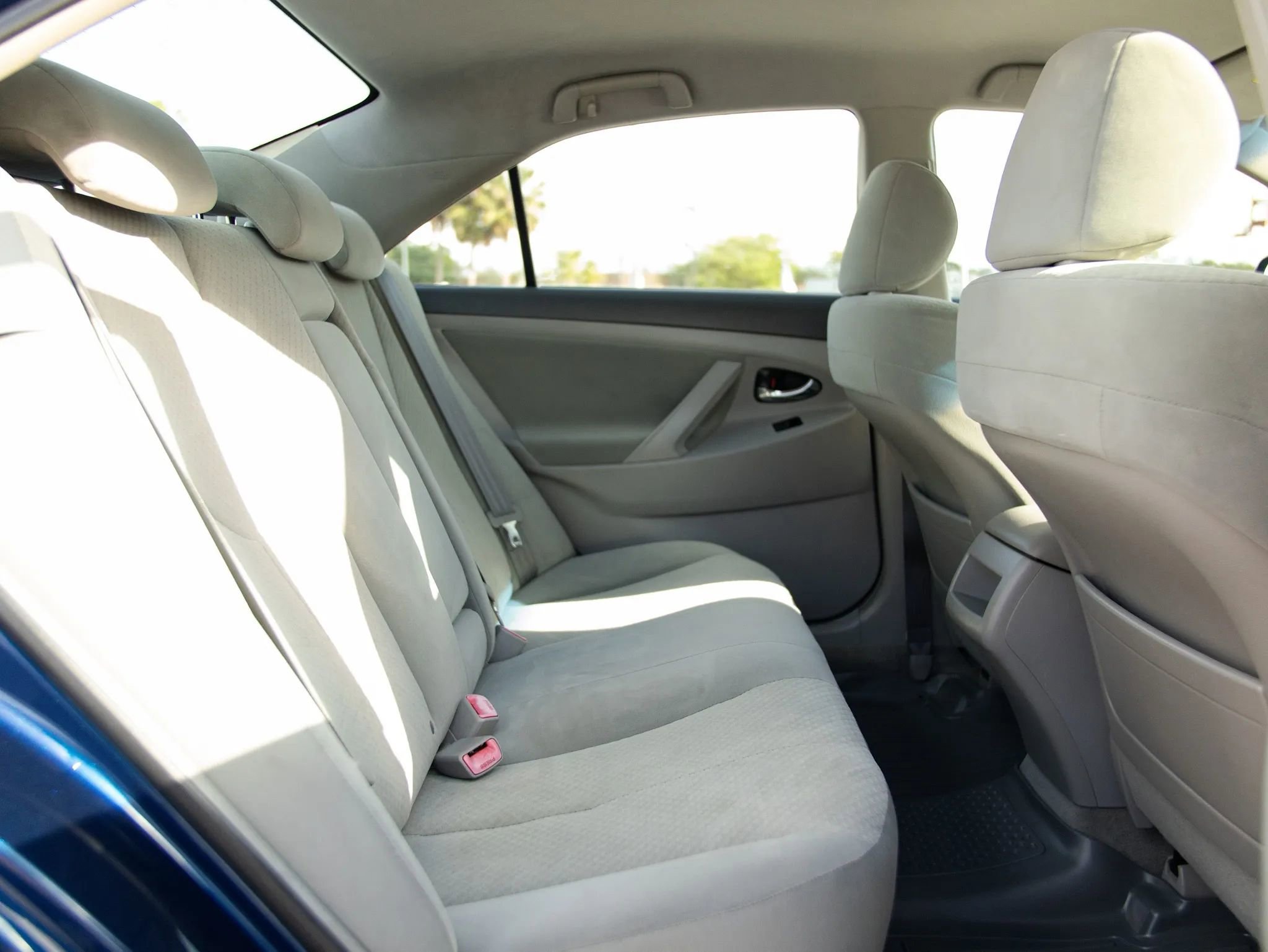 Used 2007 Toyota Camry XLE FWD image 18