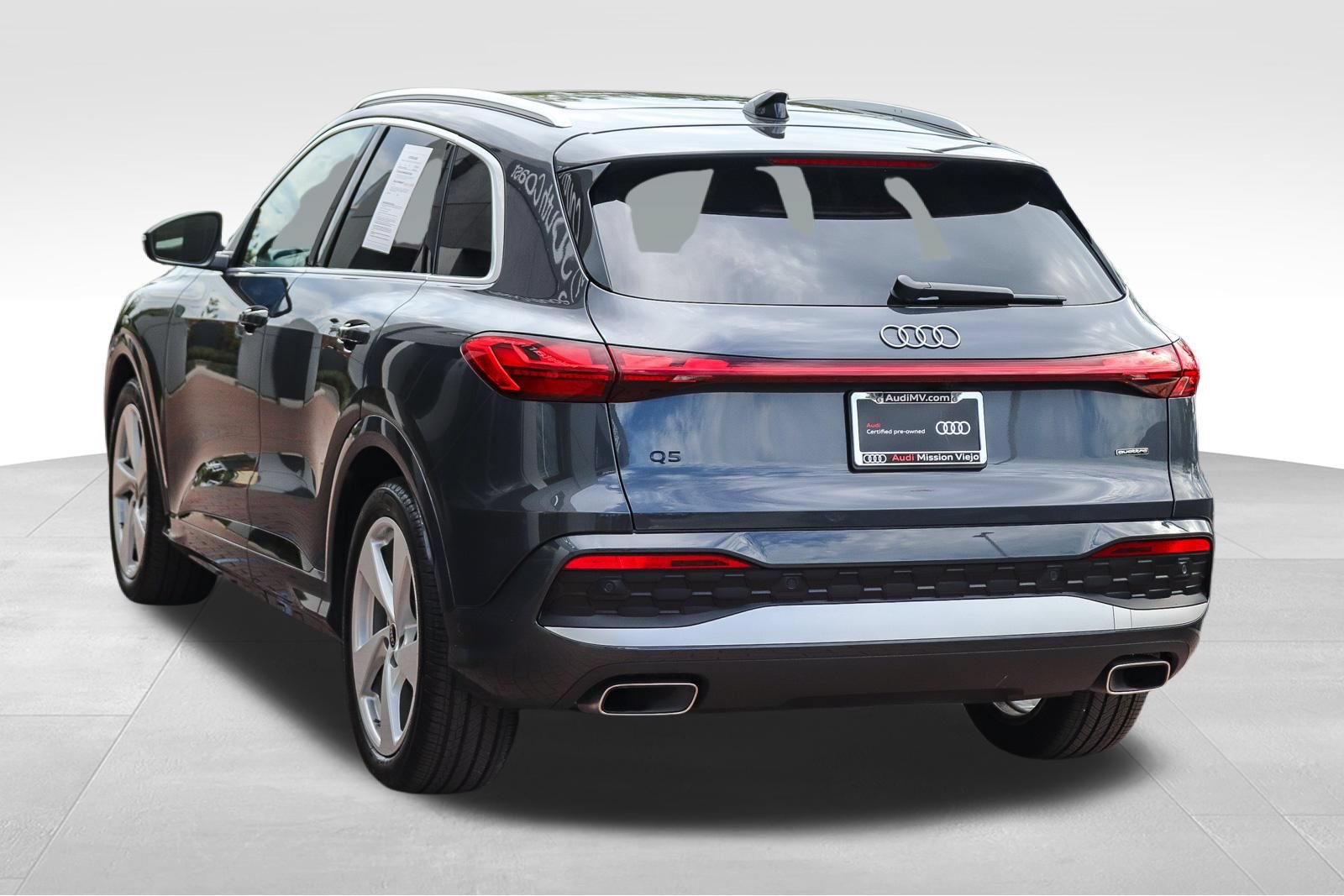 Certified 2025 Audi Q5 Prestige AWD/4WD image 5