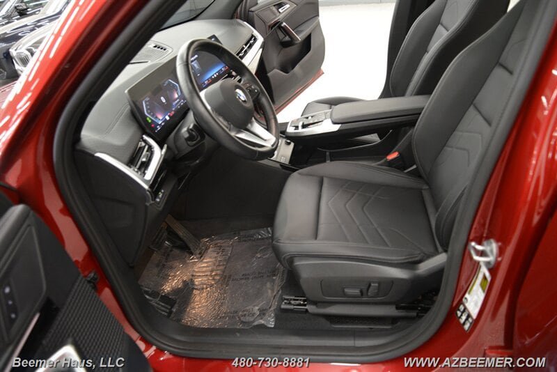 Used 2024 BMW X2 xDrive28i AWD/4WD image 15