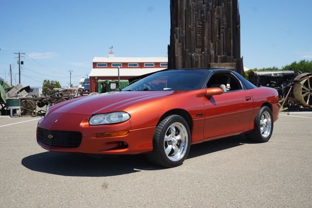 Used 2002 Chevrolet Camaro Z28 w/ Preferred Equipment Group 2 RWD image 5