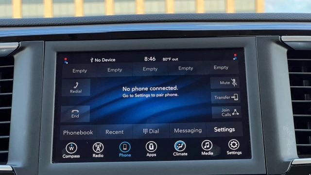 Used 2020 Chrysler Voyager Lxi image 93