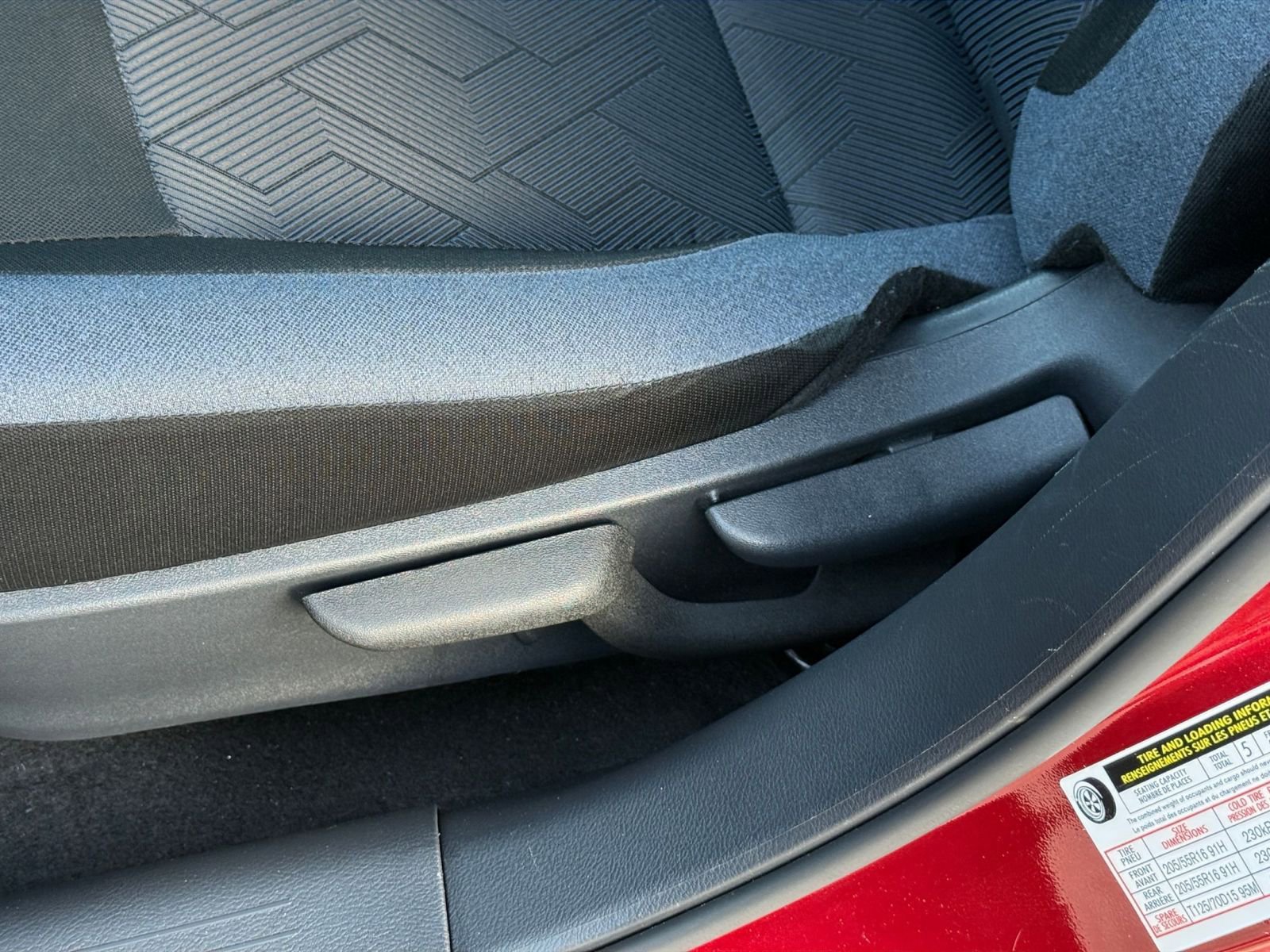 Used 2025 Nissan Versa SV image 22