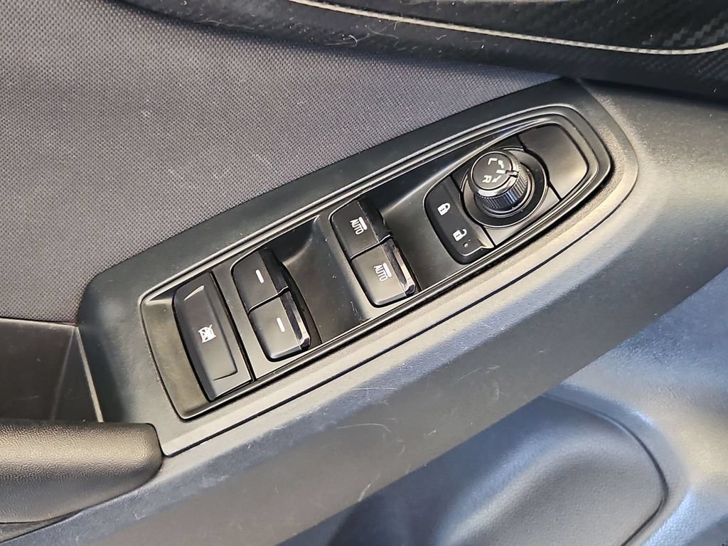 Used 2018 Subaru Crosstrek 2.0i Premium AWD/4WD image 11