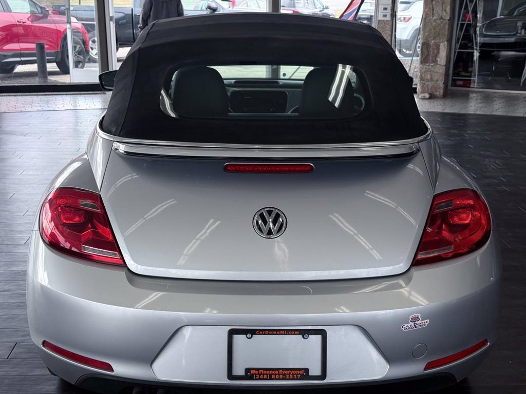 Used 2015 Volkswagen Beetle 1.8T FWD image 7