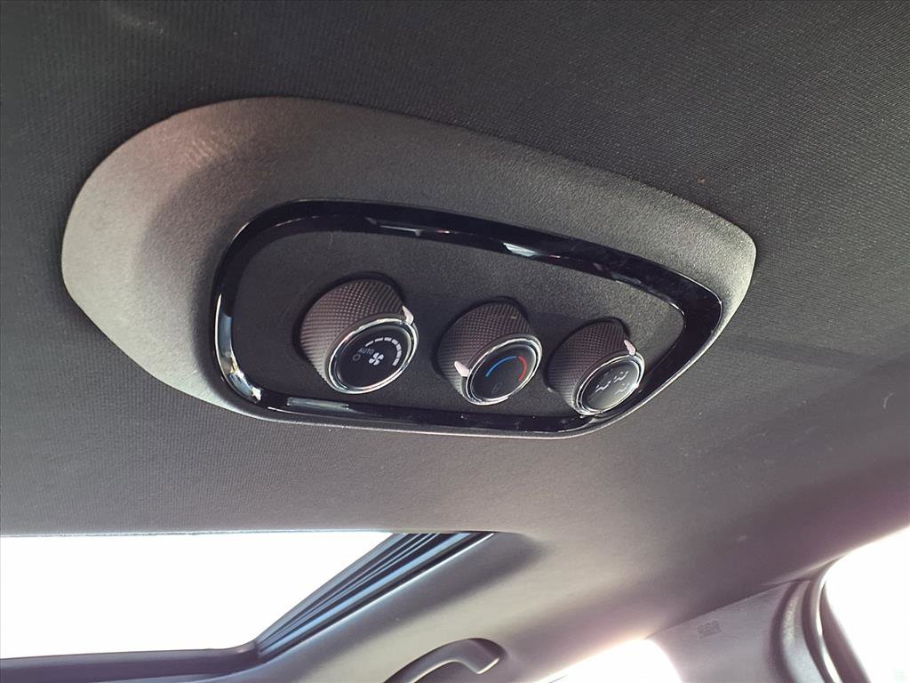 Used 2022 Dodge Durango GT image 15