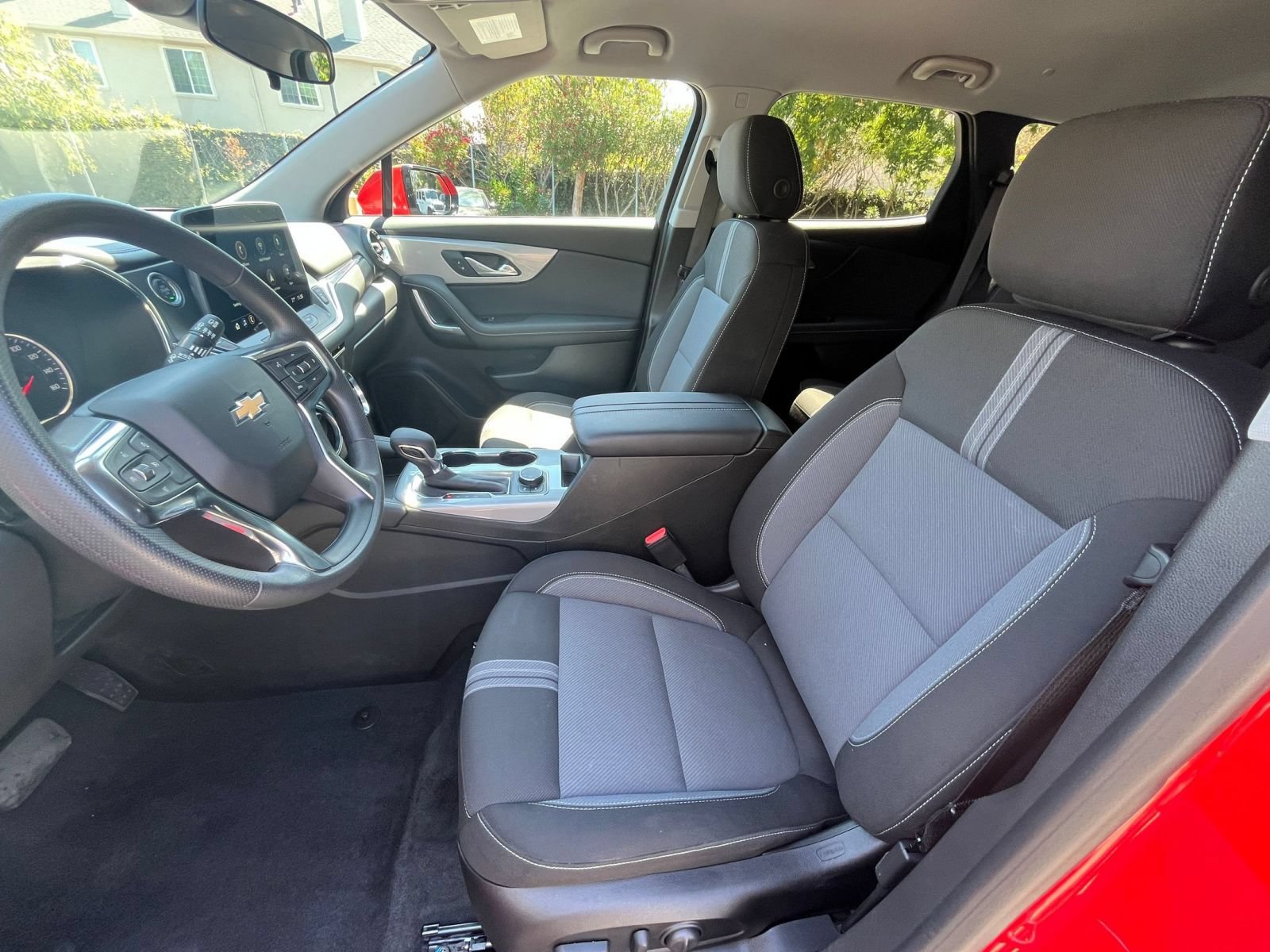 Used 2026 Chevrolet Blazer LT FWD image 28