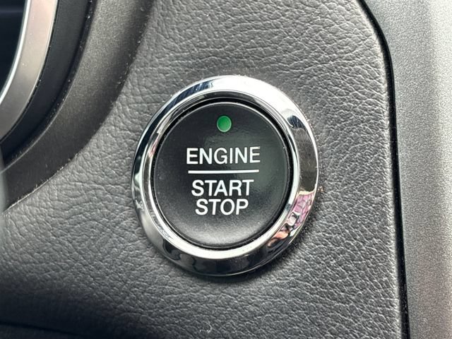 Used 2016 Ford Fusion Titanium AWD/4WD image 19