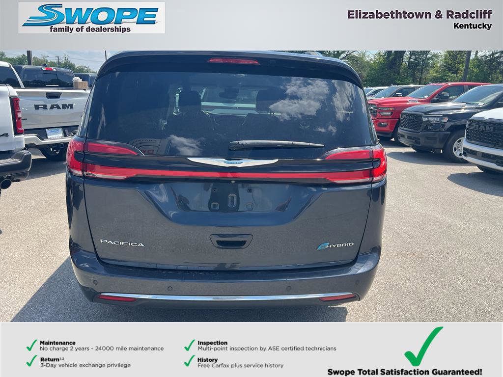 Used 2021 Chrysler Pacifica Touring-L image 4