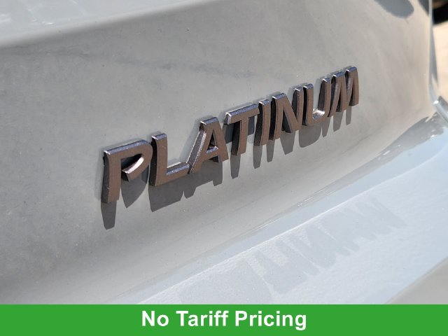 New 2026 Nissan Pathfinder Platinum FWD image 9
