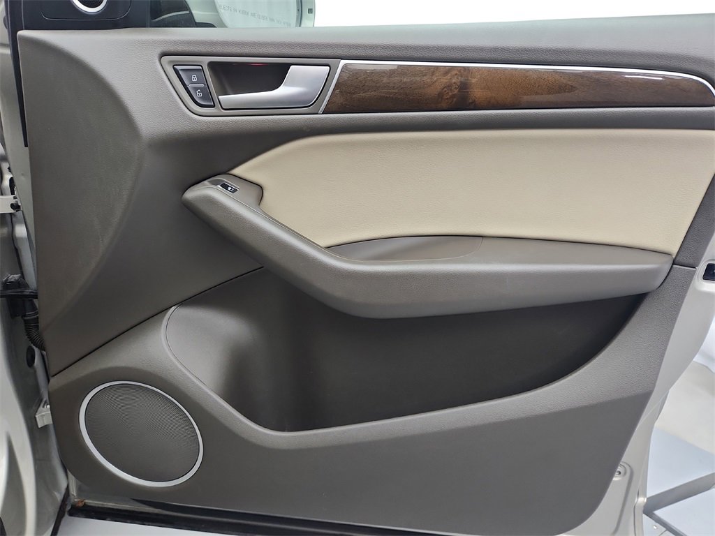 Used 2017 Audi Q5 2.0T Premium Plus image 27