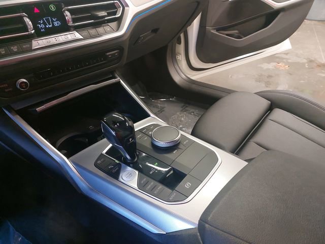 Used 2020 BMW 330i xDrive Sedan w/ M Sport Package image 24