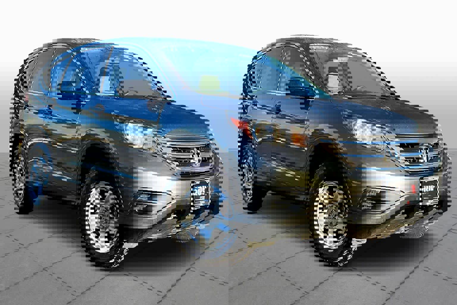 Used 2014 Honda CR-V LX image 2