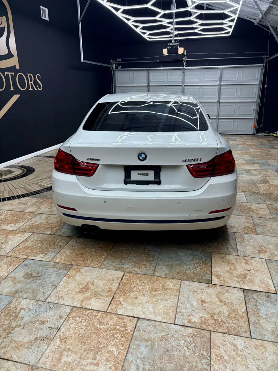 Used 2016 BMW 428i xDrive Coupe w/ Driver Assistance Package image 8