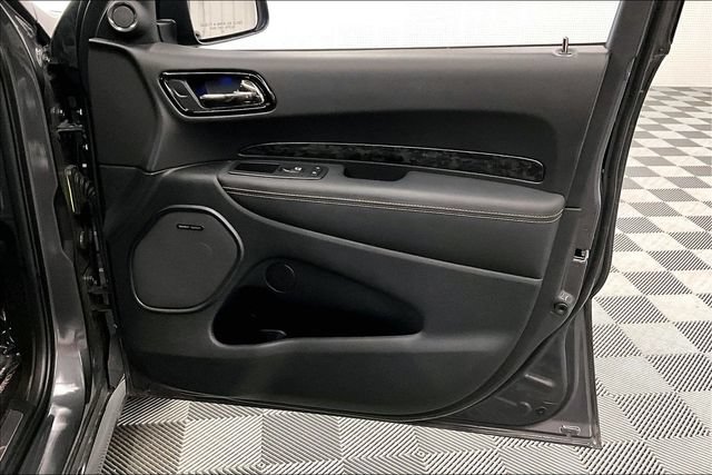 Used 2025 Dodge Durango R/T w/ Tow 'N Go Package AWD/4WD image 21