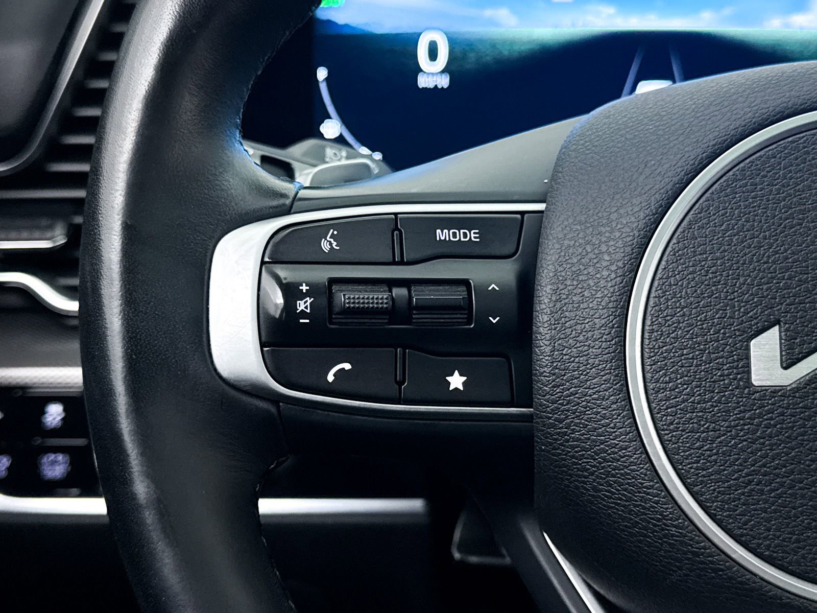 Certified 2023 Kia Sportage SX Prestige AWD/4WD image 37