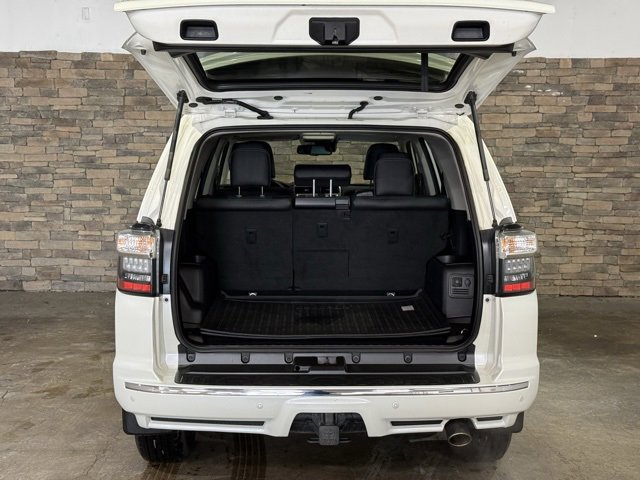 Used 2020 Toyota 4Runner Limited image 9