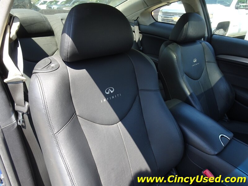 Used 2012 INFINITI G37 x Coupe w/ Premium Pkg AWD/4WD image 16