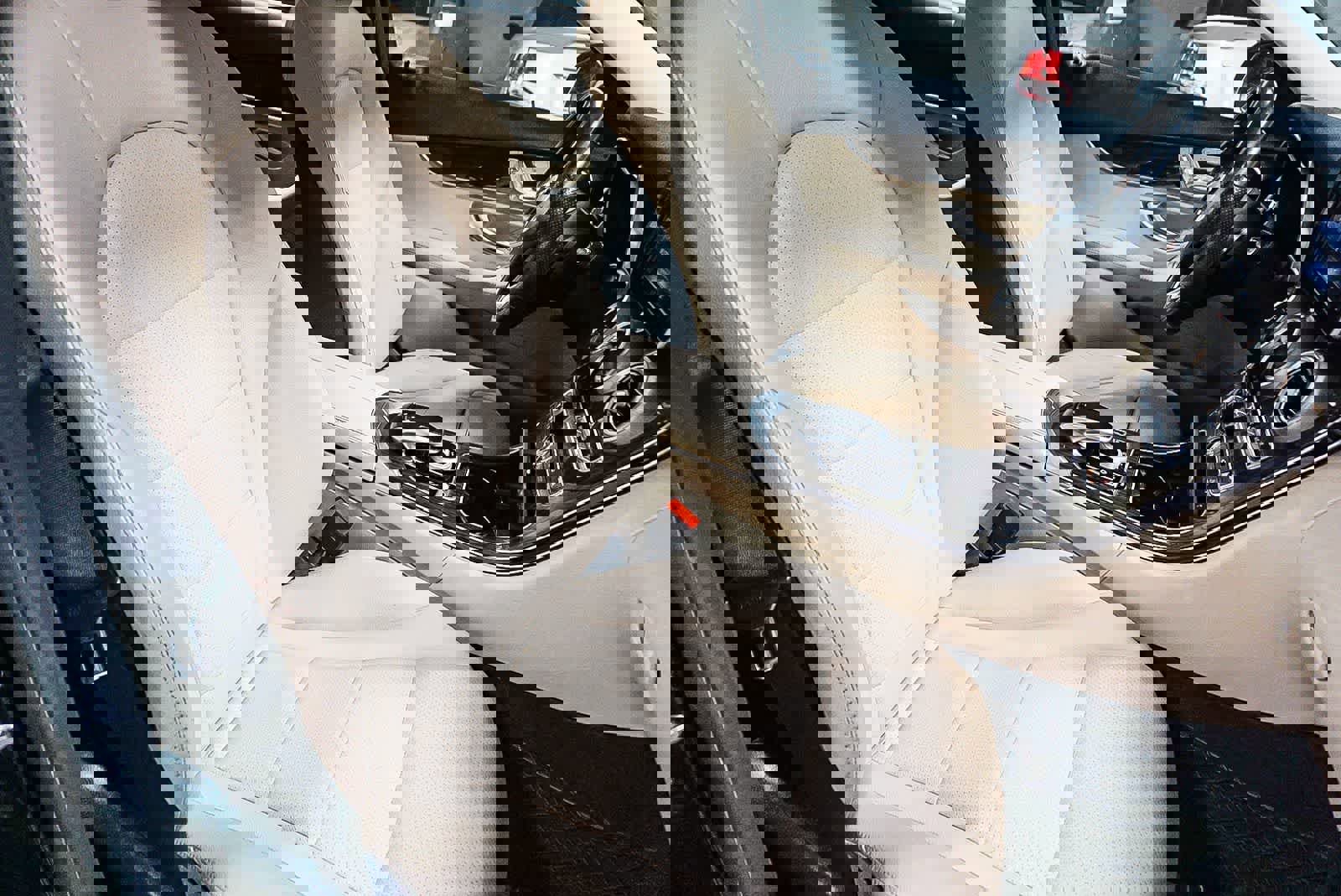 Used 2016 Mercedes-Benz C 300 Sedan image 16