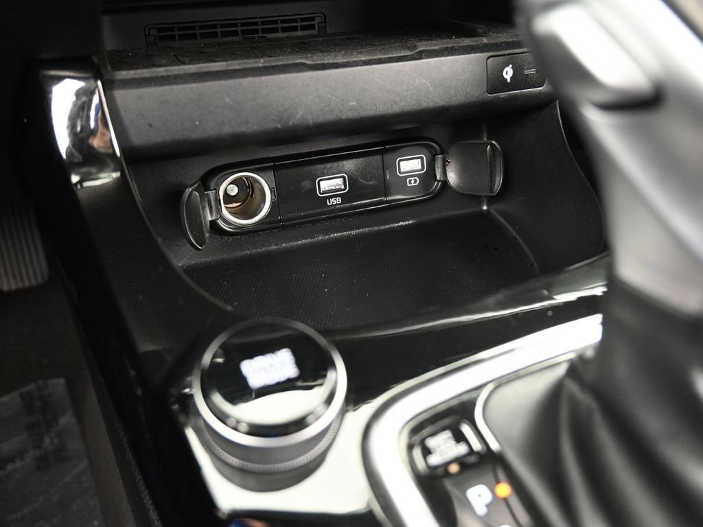 Used 2022 Kia Seltos EX image 27