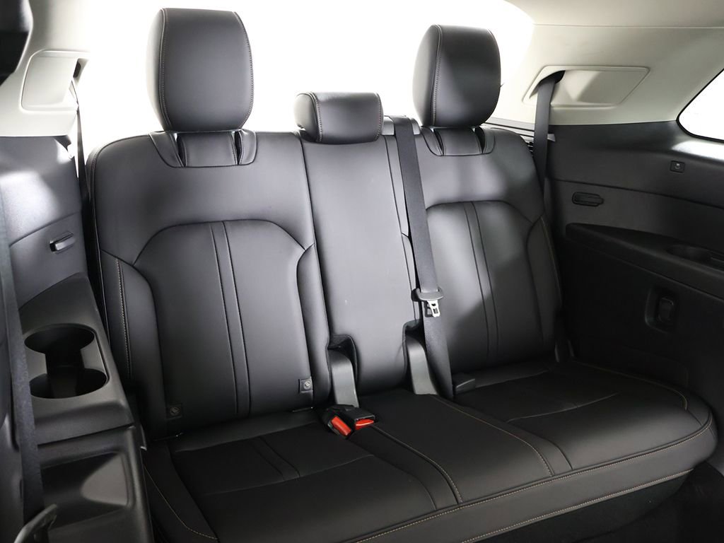 Used 2025 MAZDA CX-90 3.3 Turbo w/ Preferred Package image 38