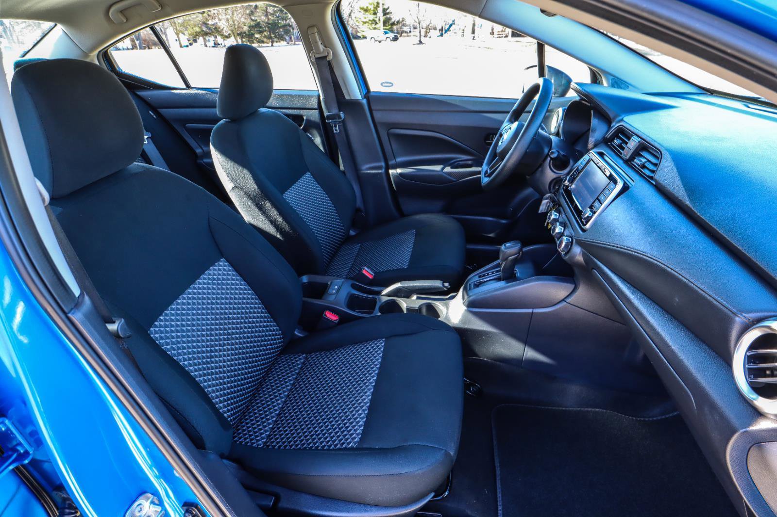 Used 2024 Nissan Versa S w/ Trunk Package image 36