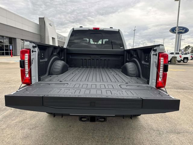 New 2026 Ford F250 Lariat w/ Black Appearance Package image 10