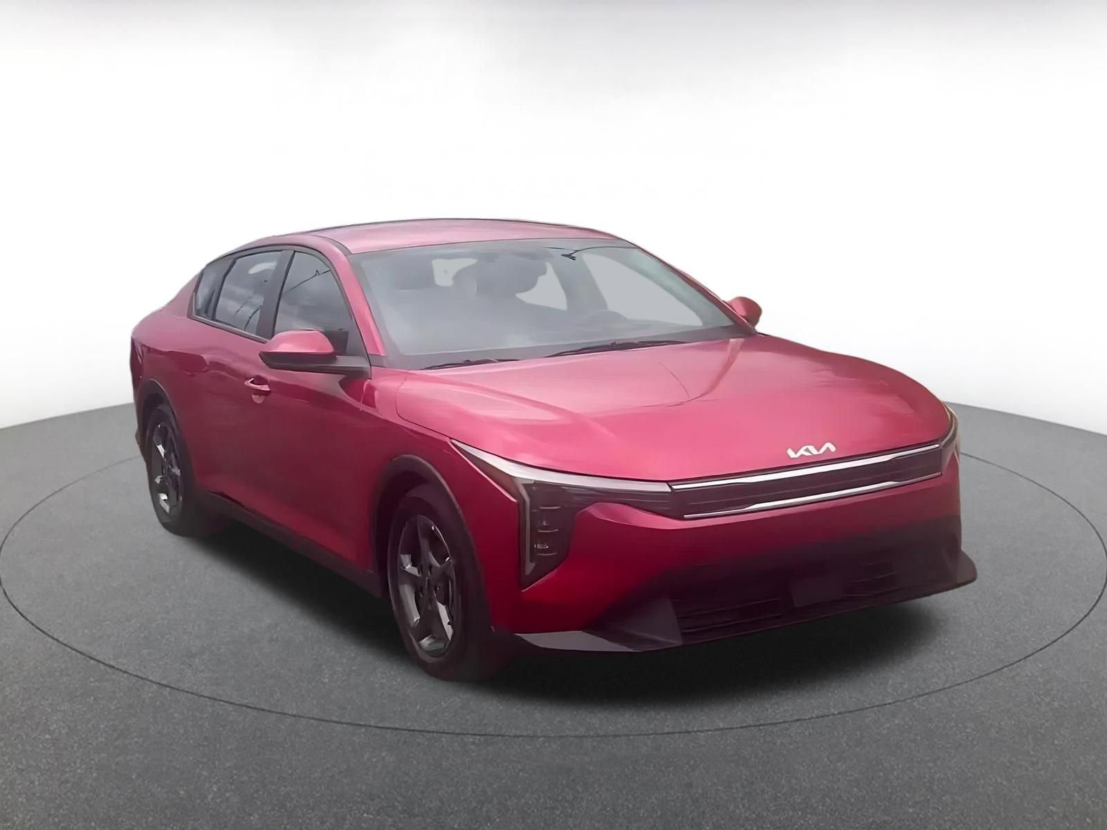 Used 2025 Kia K4 LXS image 3