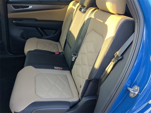 New 2026 Volkswagen Atlas Cross Sport SE image 18